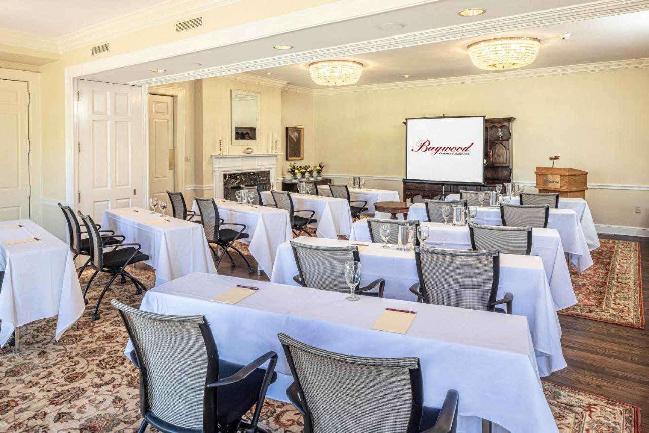 Coraopolis Baywood Conference And Lodging Center מראה חיצוני תמונה